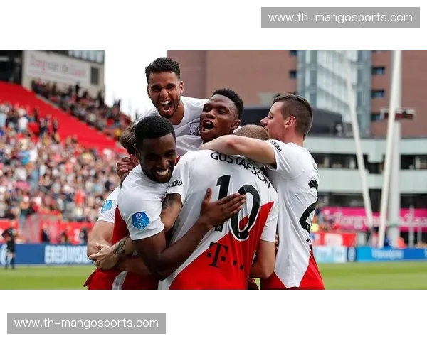 橙色风暴还是日耳曼战车？欧洲杯荷兰vs德国：宿命对决，传奇永不落幕